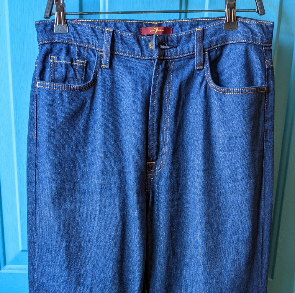 Jeans 7 for All Mankind Size 31 Dark wash Cullote style, ankle length